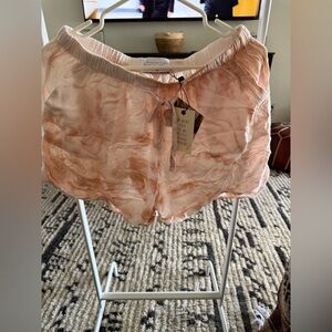 NWT Women's Tie-Dye Lounge Shorts